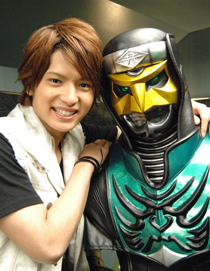 Yuuto Sakurai and Deneb smiling.